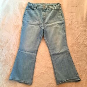 Old Navy Denim Jeans Higher High Rise Flare Womens Sz 16 Light Wash